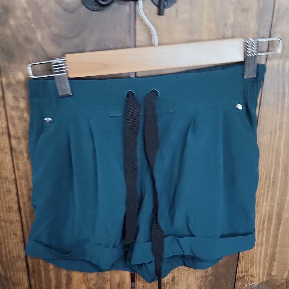 Lululemon Athletica Blue and Black Athletic Shorts